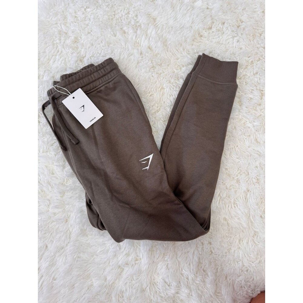 Gymshark crest joggers